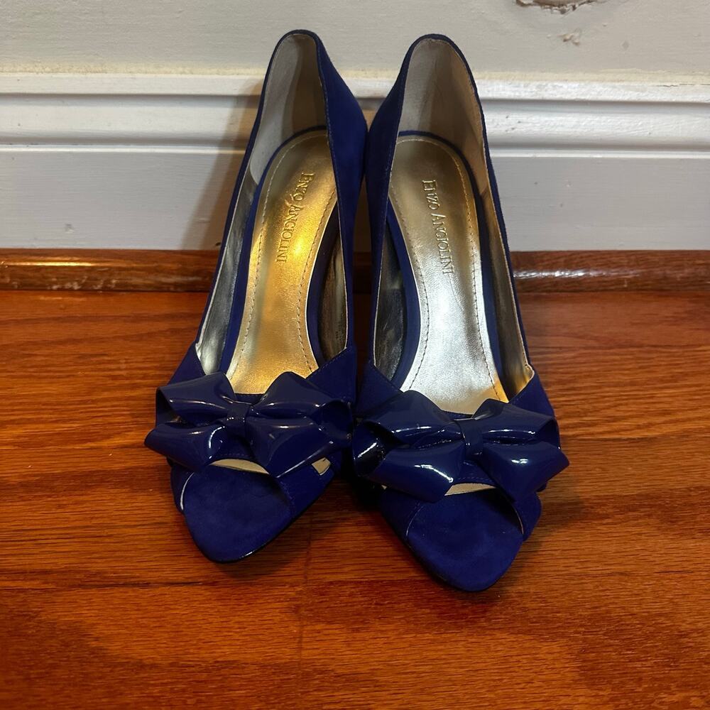 Enzo Angiolini Blue Suede Bow Pumps sz 8